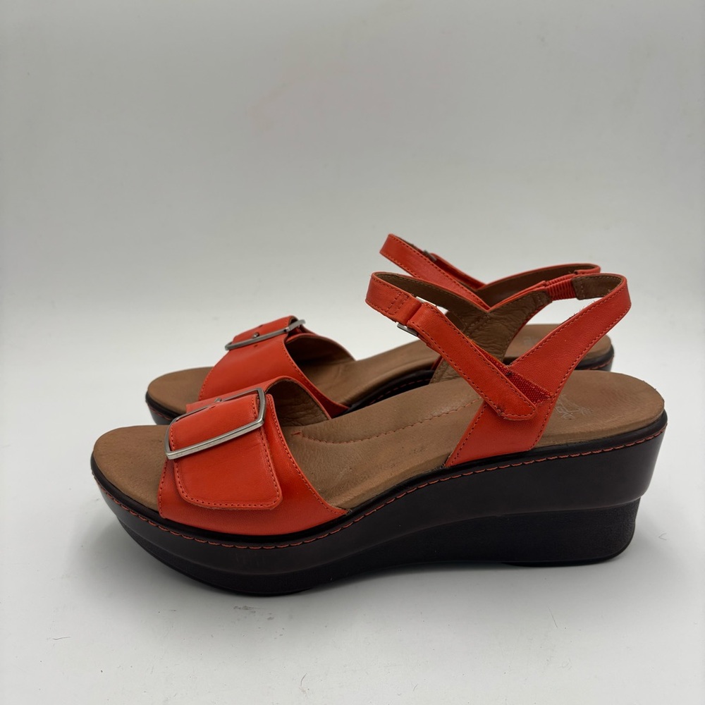 Dansko Women's  EU 42 (US Size 8 1/2) Orange Leather Georgie Platform Sandals